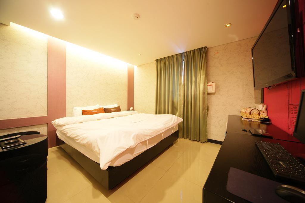 Iris Motel Busan Kamer foto