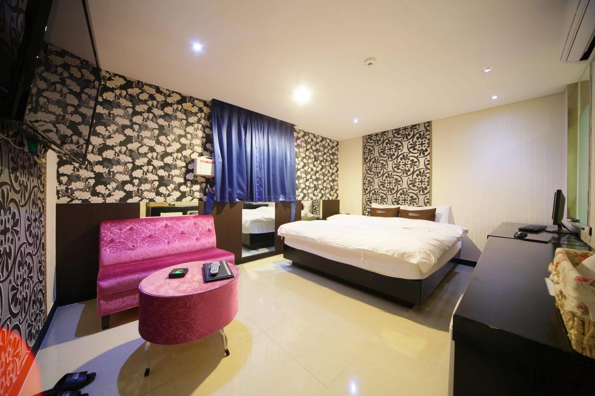 Iris Motel Busan Buitenkant foto